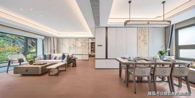 心 -环境 户型价格地址楼盘详情配套电话交房时间配套电话交房时间J9九游会2025年·和萃澜庭(售楼处) 首页网站 - 销售中(图9)